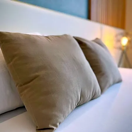 Candor Hotel 3*